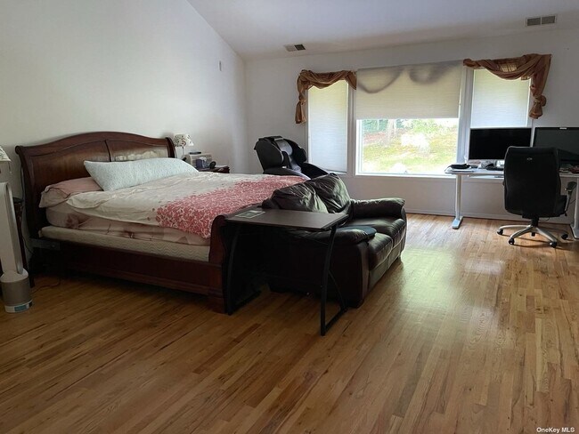 Foto del edificio - 2 Highland Ave