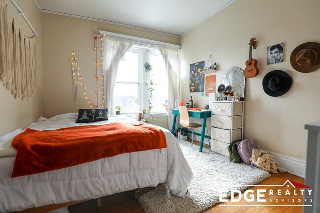 Foto del edificio - 1721 Commonwealth Ave