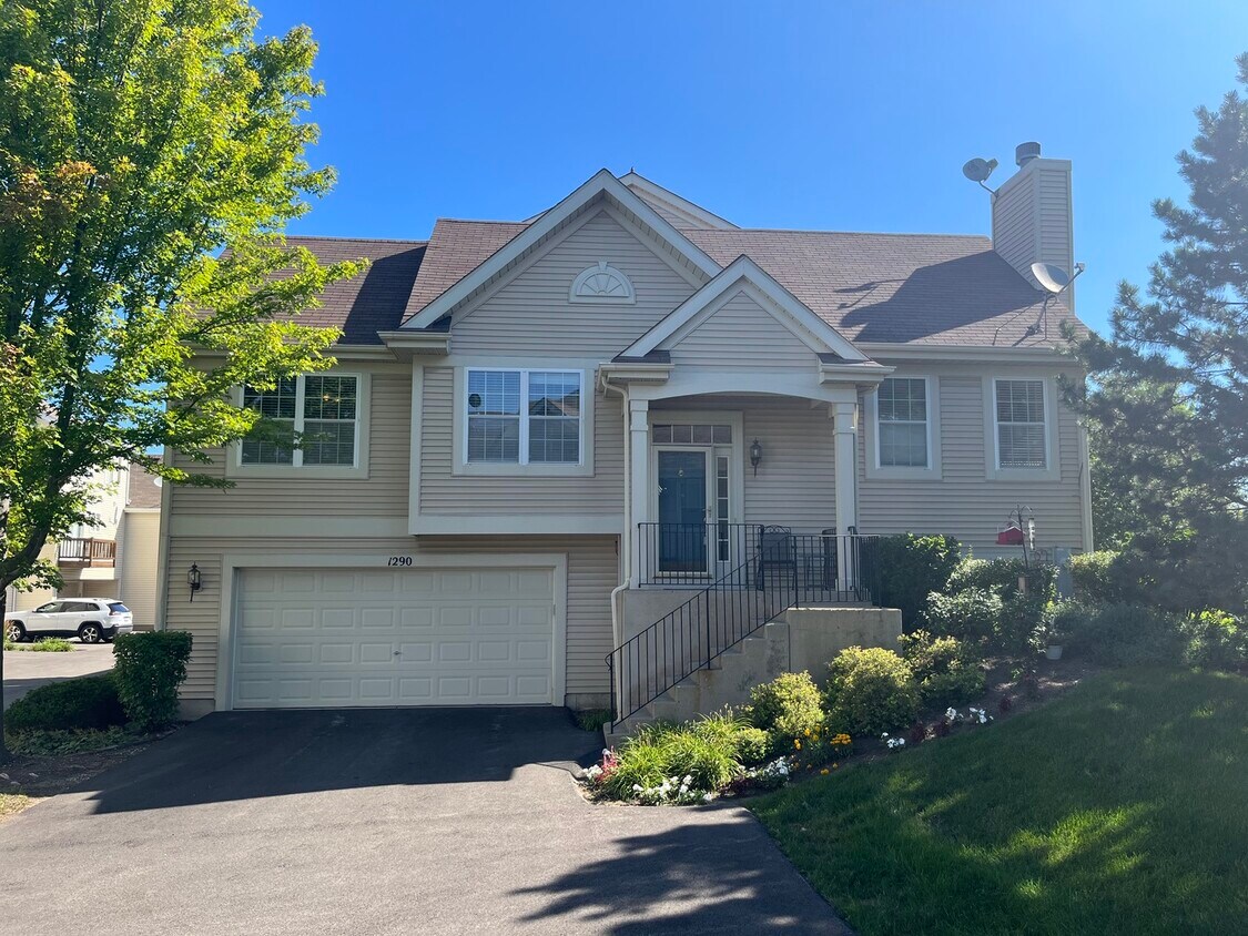 Foto principal - 1290 Derry Ln