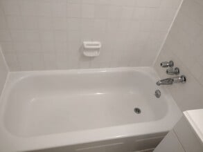 Building Photo - 223 70th St