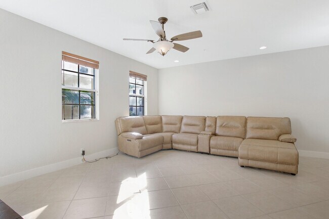 Building Photo - 116 Sea Plum Dr