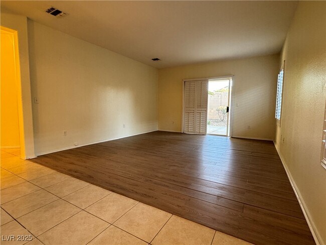 Foto del edificio - 3025 Seaford Peak Dr