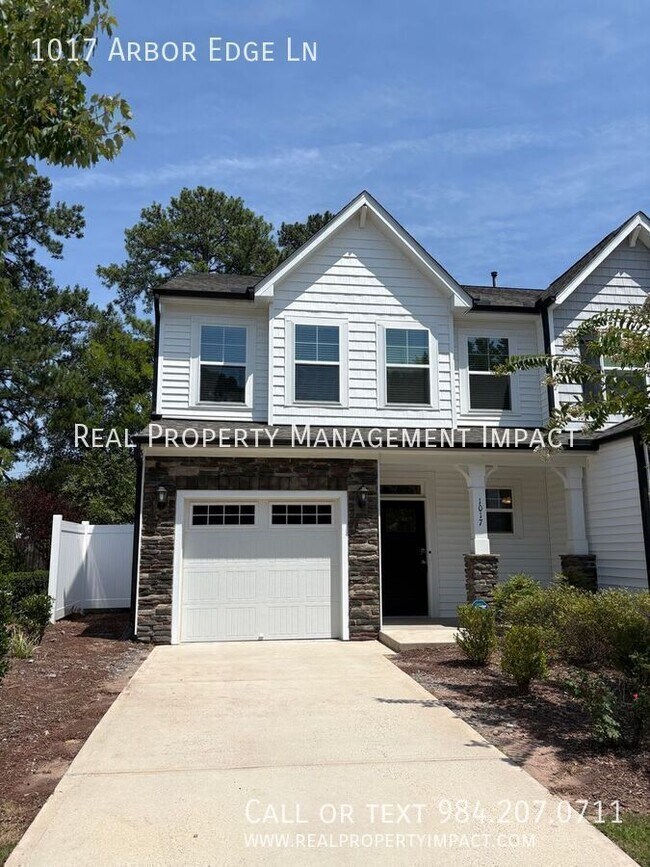 Foto del edificio - 1017 Arbor Edge Ln