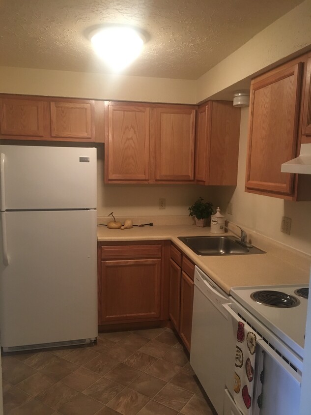 cocina - Pinebrook Tower Apartments