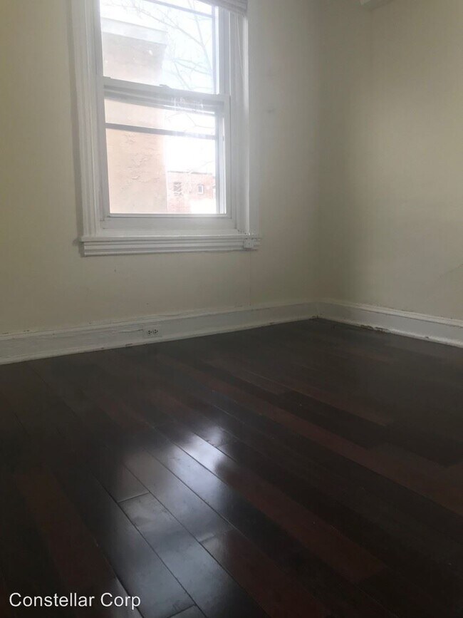 Foto del edificio - 2 br, 1 bath Apartment - 3929 Pine St.