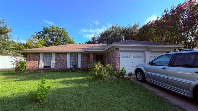 Building Photo - 1824 Briar Run