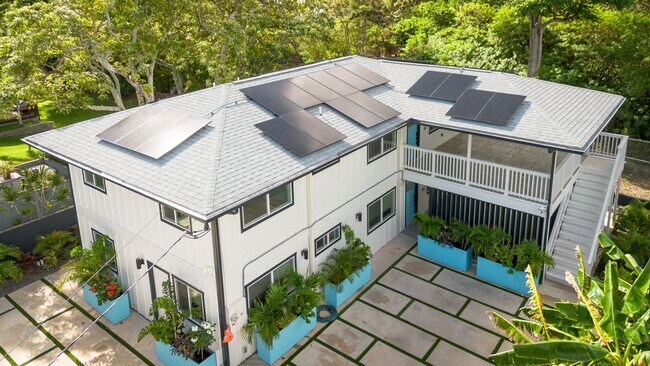 Building Photo - BK-1523