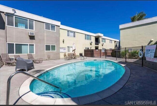Building Photo - 6602 Beadnell Way