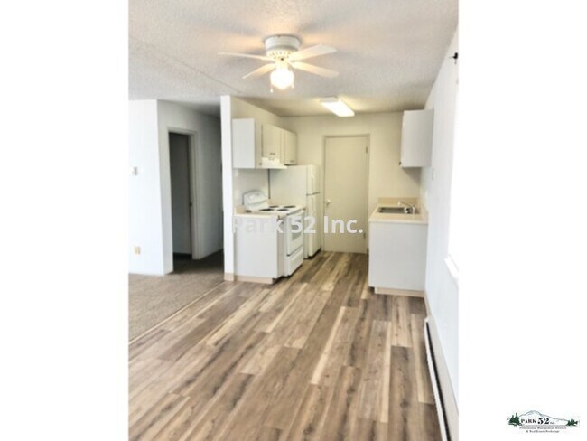 Foto del edificio - 4002 S Warner St
