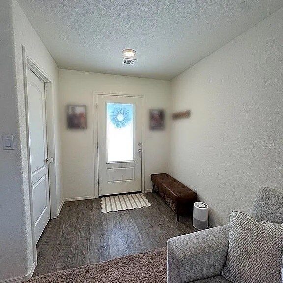 Foto del edificio - 3892 Hernandez St SW