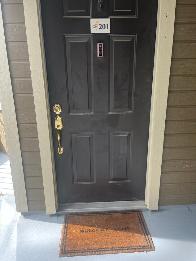 Foto principal - 6001 S Yosemite St