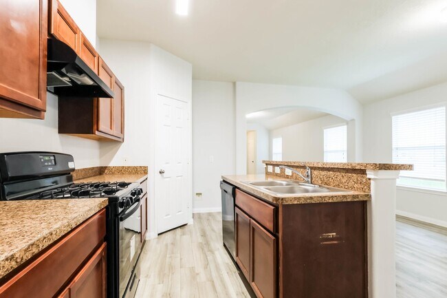 Foto del edificio - 21718 Martin Grove Ct