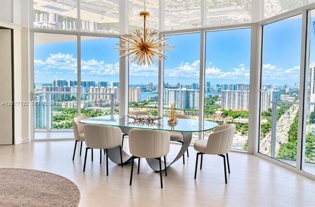 Building Photo - 16699 Collins Ave
