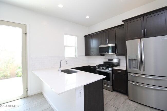 Building Photo - 259 E Sagittarius Pl