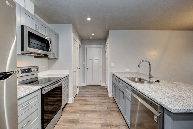 Foto del edificio - 605 E Elgin St