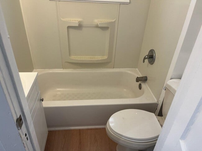 Building Photo - 12409 Saywell Ave