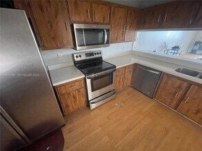 Building Photo - 8040 Hampton Blvd