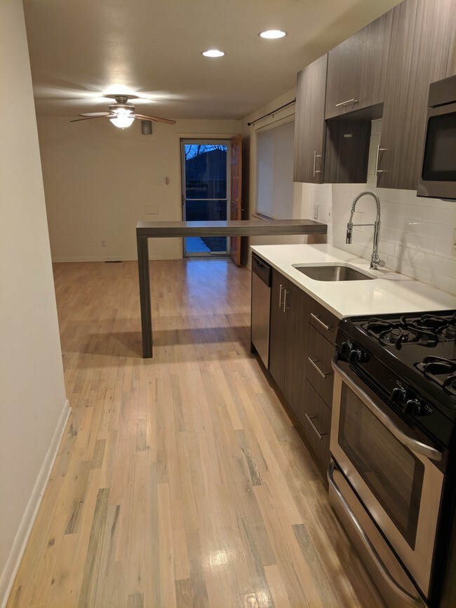 2130 Julian St, Denver, CO 80211 Townhouse for Rent in