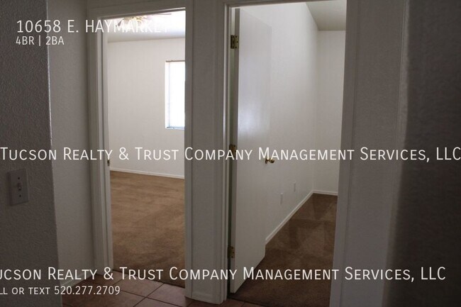 Foto del edificio - 10658 E. HAYMARKET-