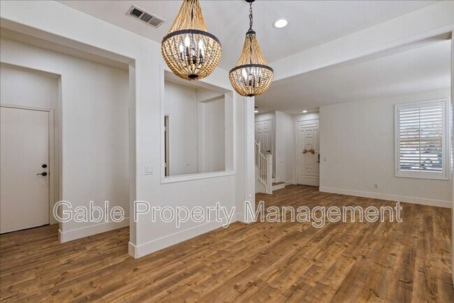 Foto del edificio - 26951 Cape Cod Dr