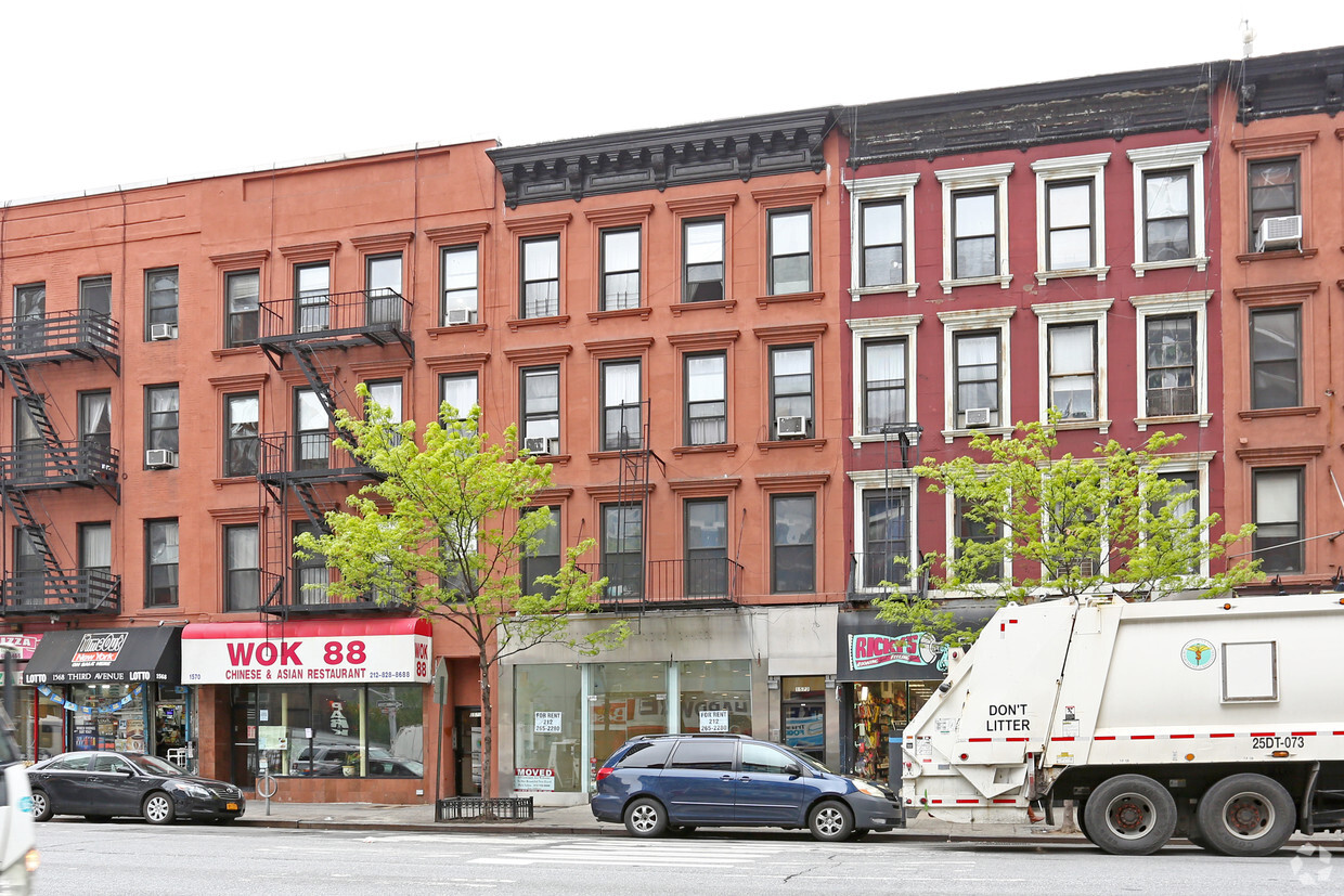 Primary Photo - 1572 Third Ave