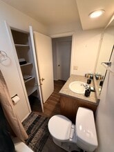 Building Photo - 310 Poplar St