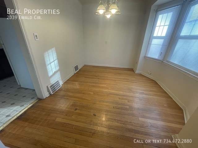 Building Photo - 2039 Ewald Cir
