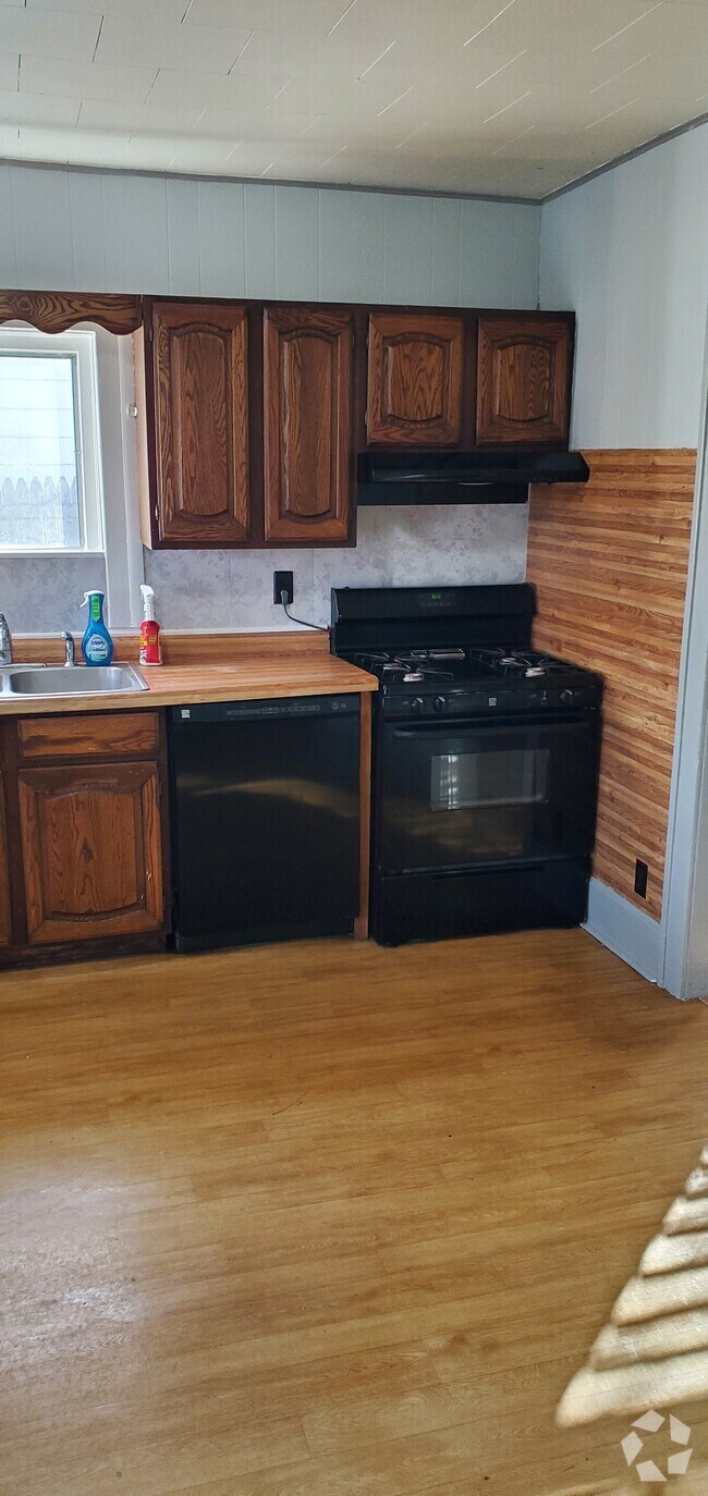 Apartments For Rent in Mitchell, SD 4 Rentals