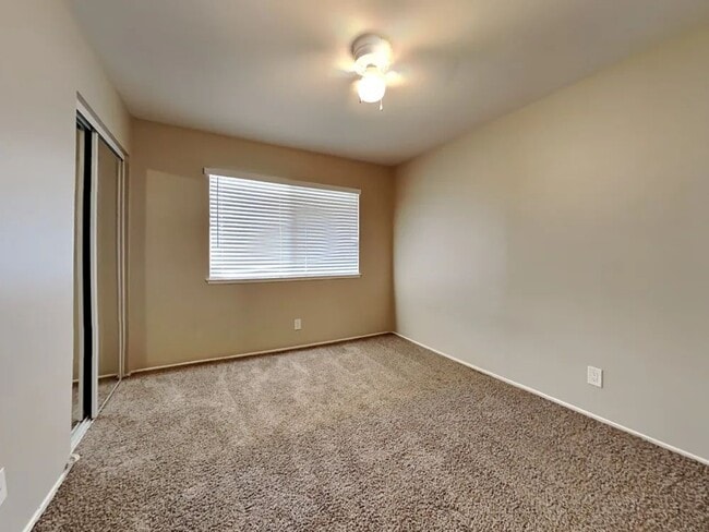 Building Photo - 22726 Ingomar St
