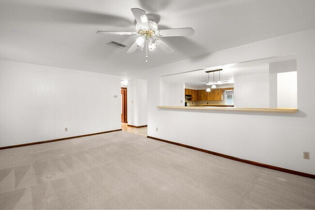 Foto del edificio - Home For Rent in St Petersburg!