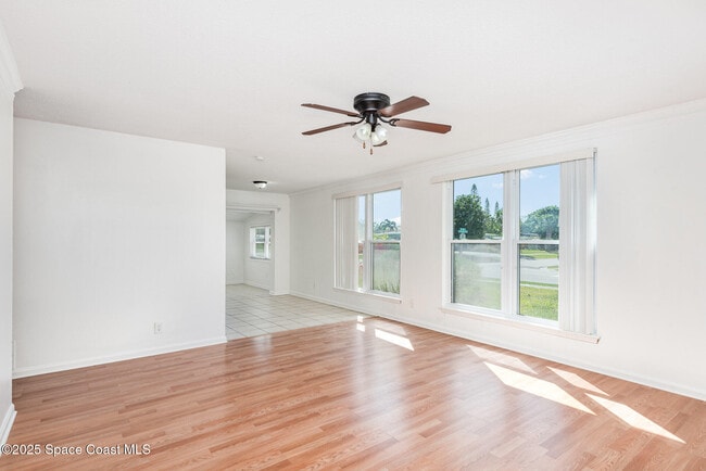 Building Photo - 2880 Fountainhead Blvd