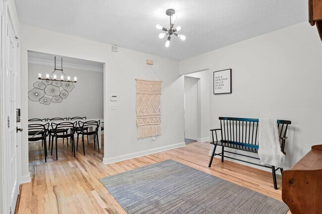 Foto del edificio - 154 Laurel Haven Rd