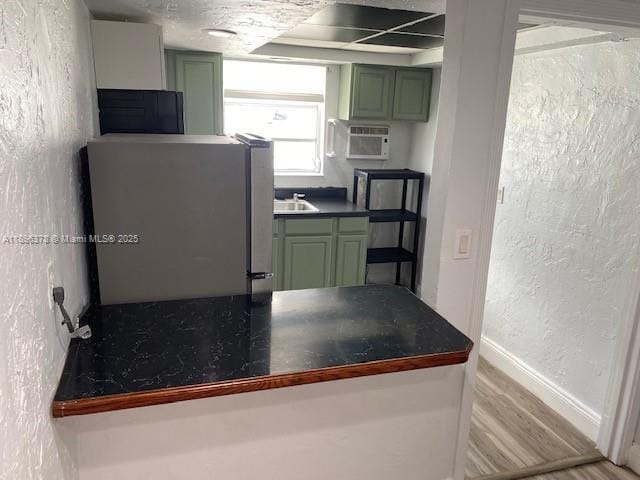 Foto del edificio - 7131 Taft St