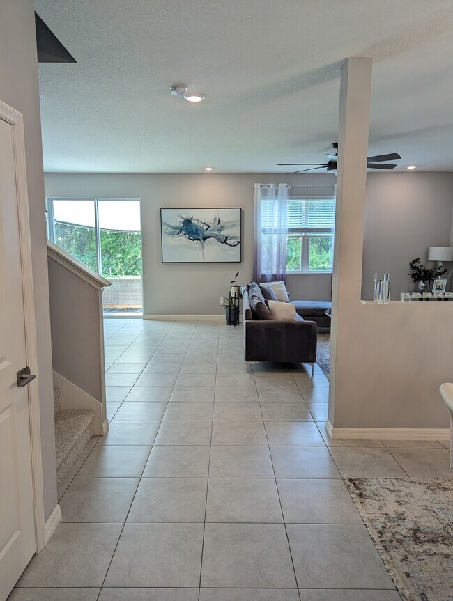 Foto del edificio - 9235 Freedom Hill Dr