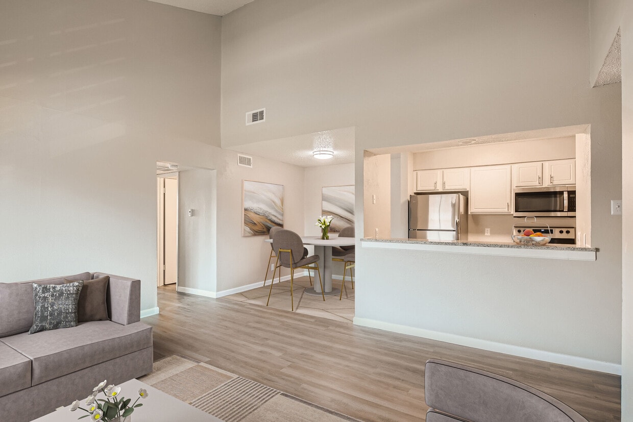 The Leighton Apartments in Plano, TX