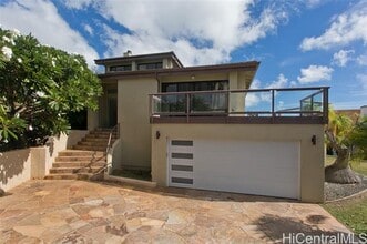 Building Photo - 600 Kahiau Lp