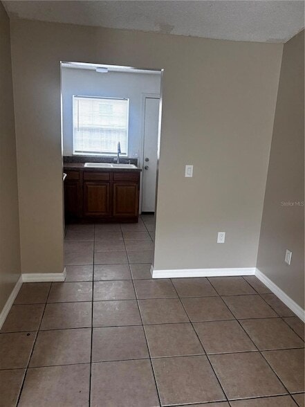 Building Photo - 5529 La Salle Ct