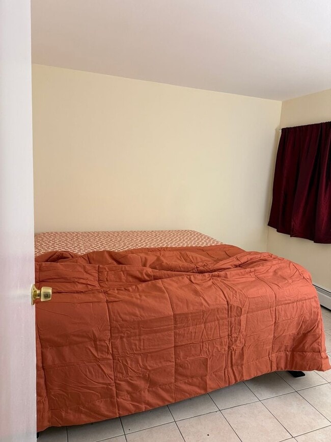 Foto del edificio - 1548 Islip Ave