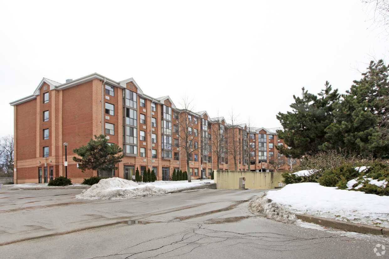 Building Photo - Masaryktown Residences