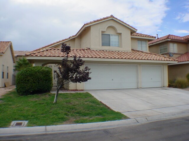 Building Photo - 4 bedroom home on west side!