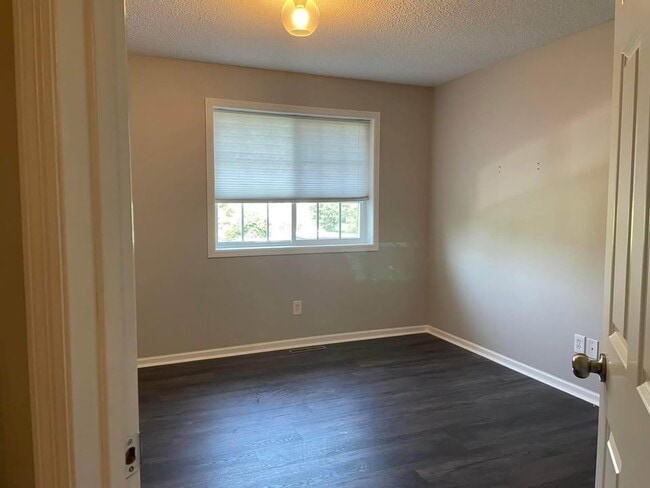 Building Photo - 17332 River Birch Ln