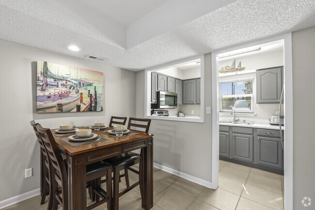 dinning room with trey ceiling - Somerset Oceanside Apartments