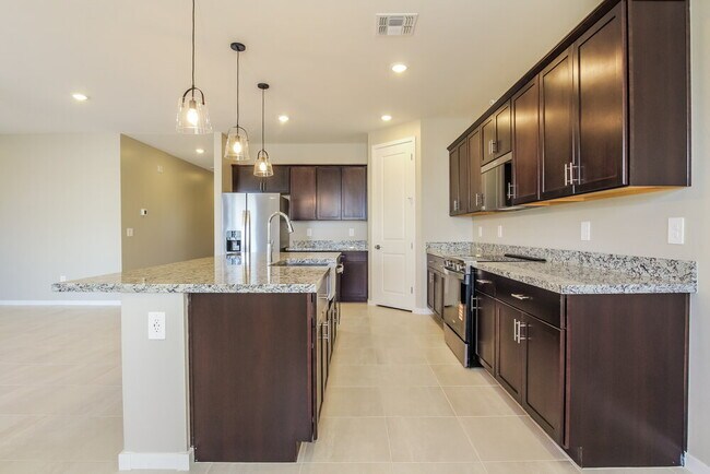 Foto del edificio - 24452 Chambers St