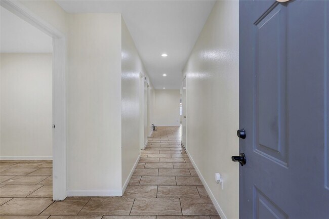 Foto del edificio - 1117 Willersley Ln