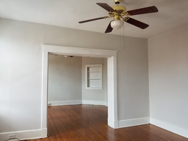 Den - 2711 Hanover Ave