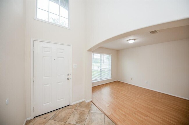 Building Photo - 8311 Silent Deep Dr