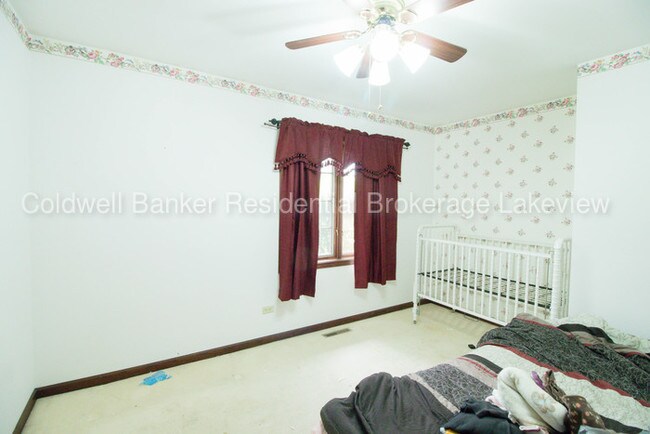 Building Photo - 230 Arthur Drive, Woodstock, IL, 60098