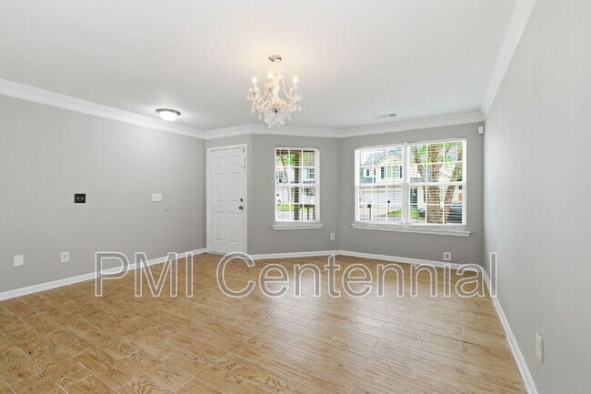 Foto del edificio - 3550 Devon Chase Rd