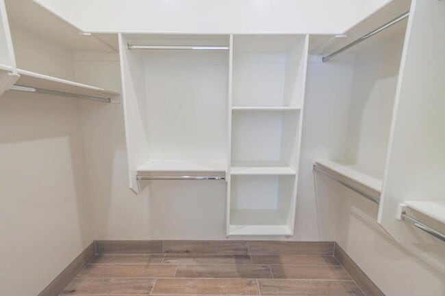 Building Photo - 3086 W 550 N