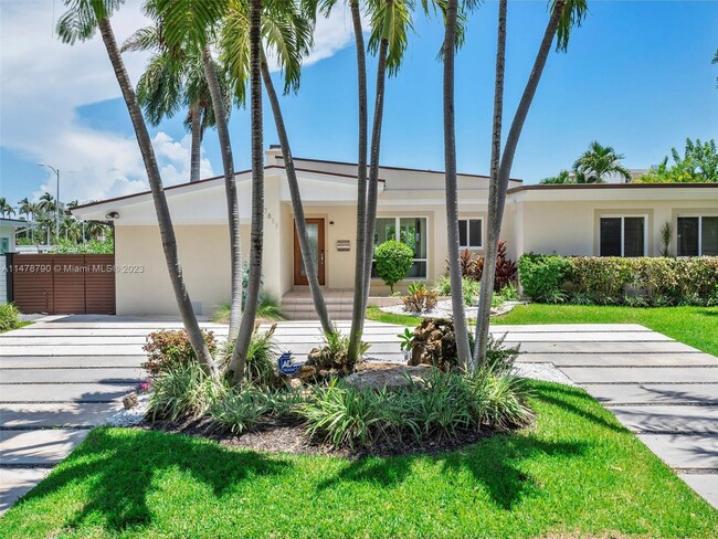 Foto del edificio - 7811 Beach View Dr